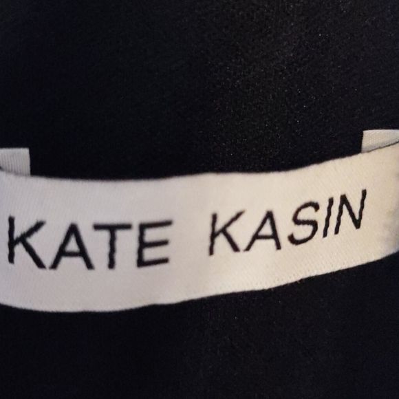 Gorgeous gown - Picture 2 of 2